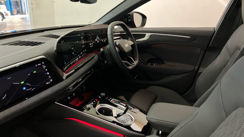 Audi A6 2.0 e-Hybrid Qtro 299 Launch Edition 4dr S Tronic Saloon